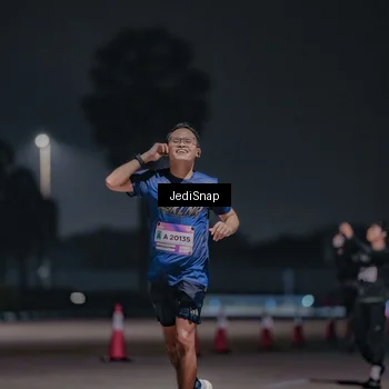 Runner Photo 7504284
