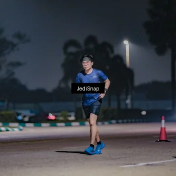 Runner Photo 7504294