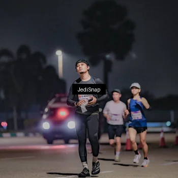 Runner Photo 7504298