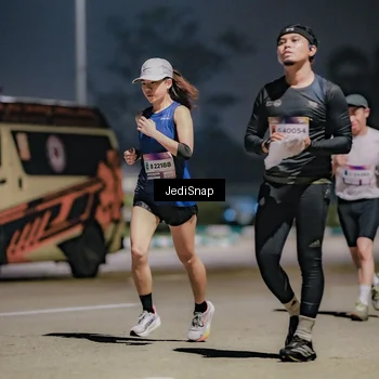 Runner Photo 7504301