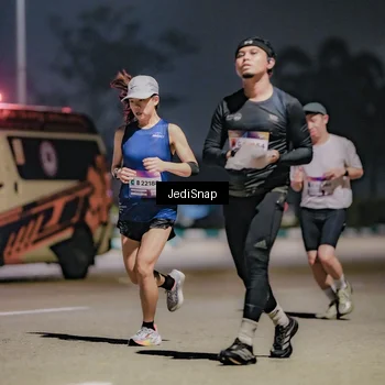 Runner Photo 7504303