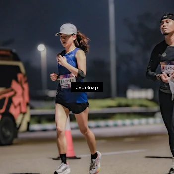 Runner Photo 7504306