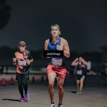 Runner Photo 7504327