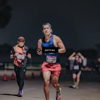 Runner Photo 7504330