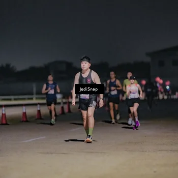 Runner Photo 7504337