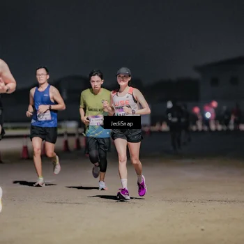 Runner Photo 7504348
