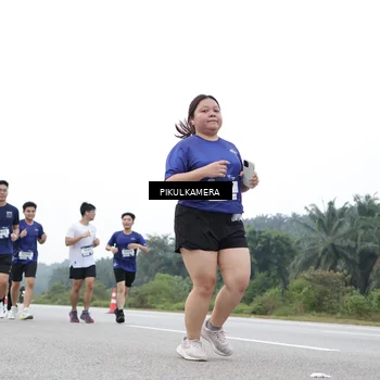 Runner Photo 7504357