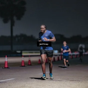 Runner Photo 7504387