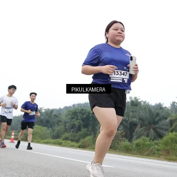 Runner Photo 7504394