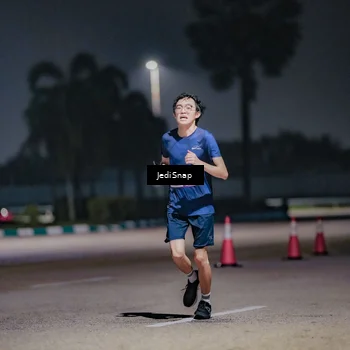 Runner Photo 7504406