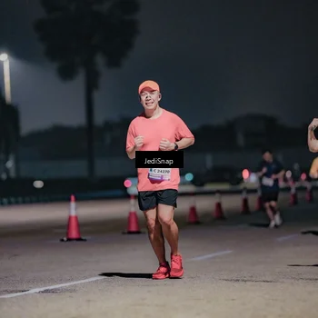Runner Photo 7504422
