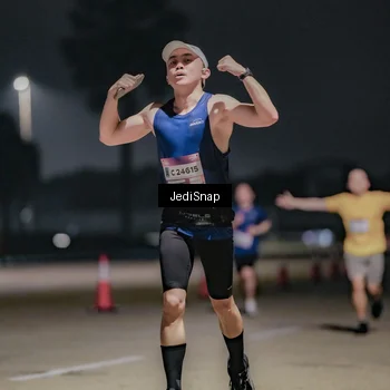 Runner Photo 7504440