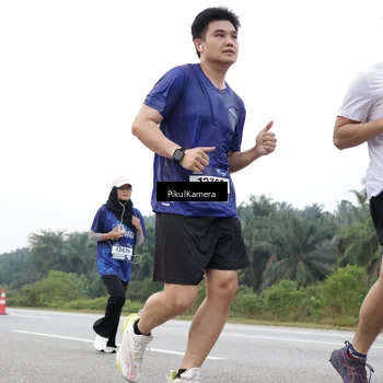 Runner Photo 7504461