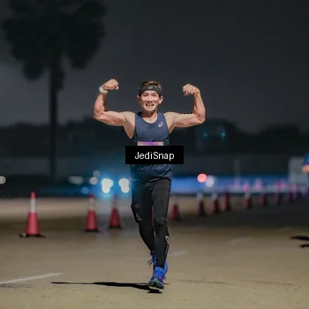 Runner Photo 7504470