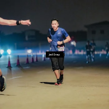 Runner Photo 7504487