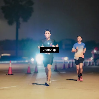 Runner Photo 7504499