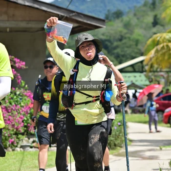 Runner Photo 75045