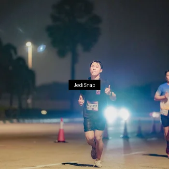 Runner Photo 7504507