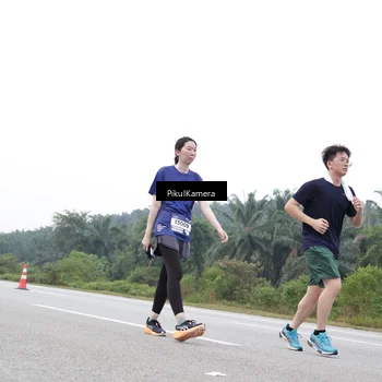 Runner Photo 7504512