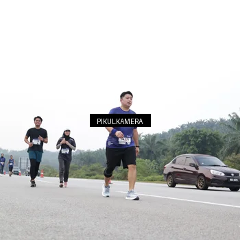 Runner Photo 7504514
