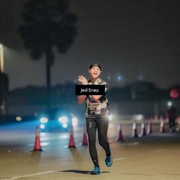 Runner Photo 7504533