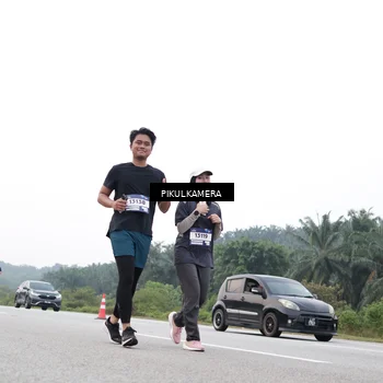 Runner Photo 7504537