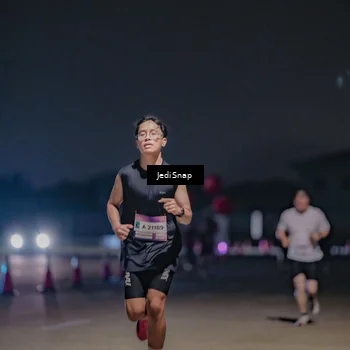 Runner Photo 7504543