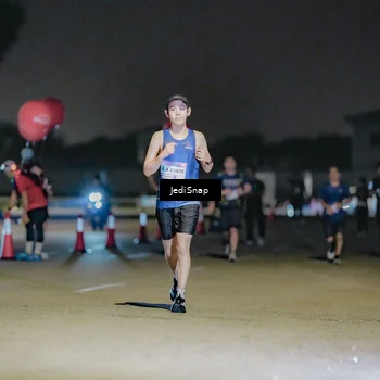 Runner Photo 7504565
