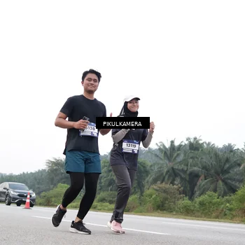 Runner Photo 7504567