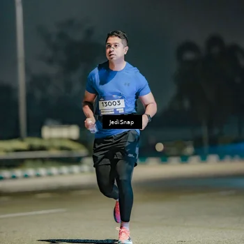 Runner Photo 7504583