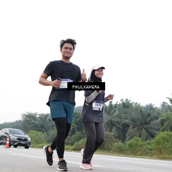 Runner Photo 7504591