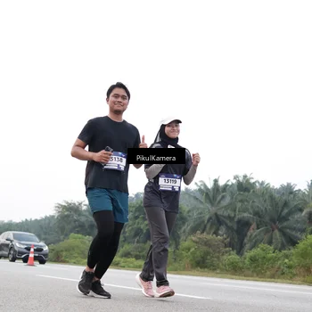 Runner Photo 7504592