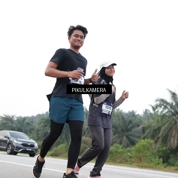 Runner Photo 7504608
