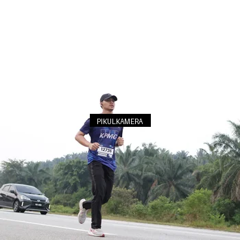 Runner Photo 7504610