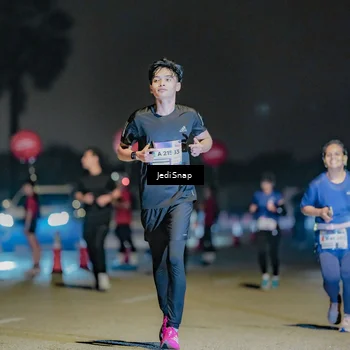 Runner Photo 7504619