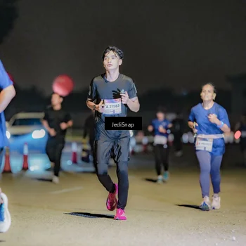 Runner Photo 7504621