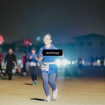 Runner Photo 7504623