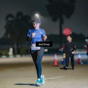 Runner Photo 7504636
