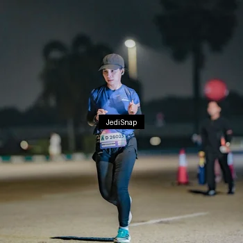 Runner Photo 7504638