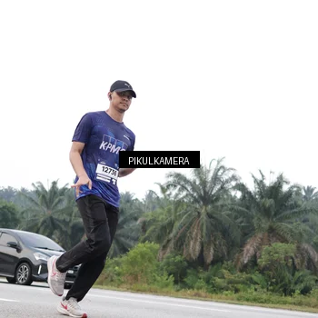 Runner Photo 7504646