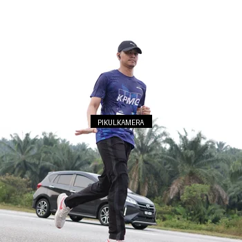 Runner Photo 7504656