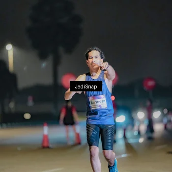 Runner Photo 7504658
