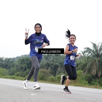 Runner Photo 7504674