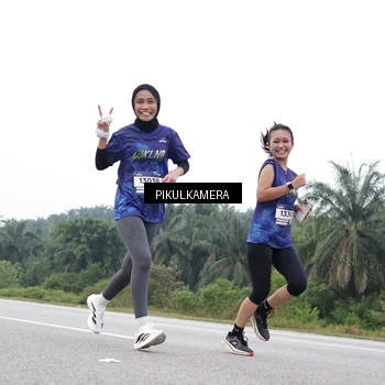 Runner Photo 7504682
