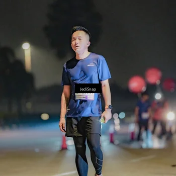 Runner Photo 7504690