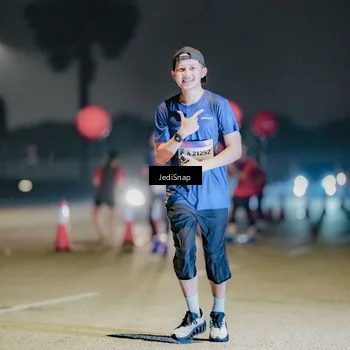 Runner Photo 7504696