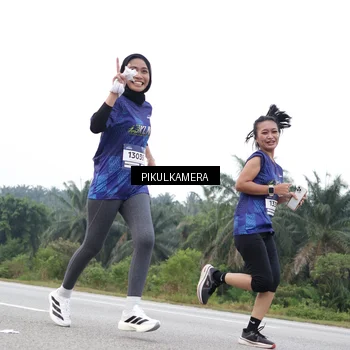 Runner Photo 7504719