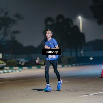 Runner Photo 7504724