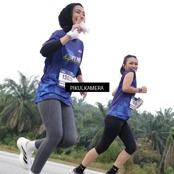 Runner Photo 7504758