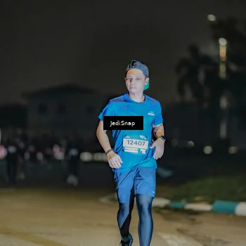 Runner Photo 7504771